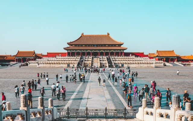 How China's Business Culture is Different from Other Countries 1 ling tang yBroAF1cN3I unsplash